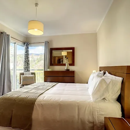 Daire Charming Garajau By Ah Caniço